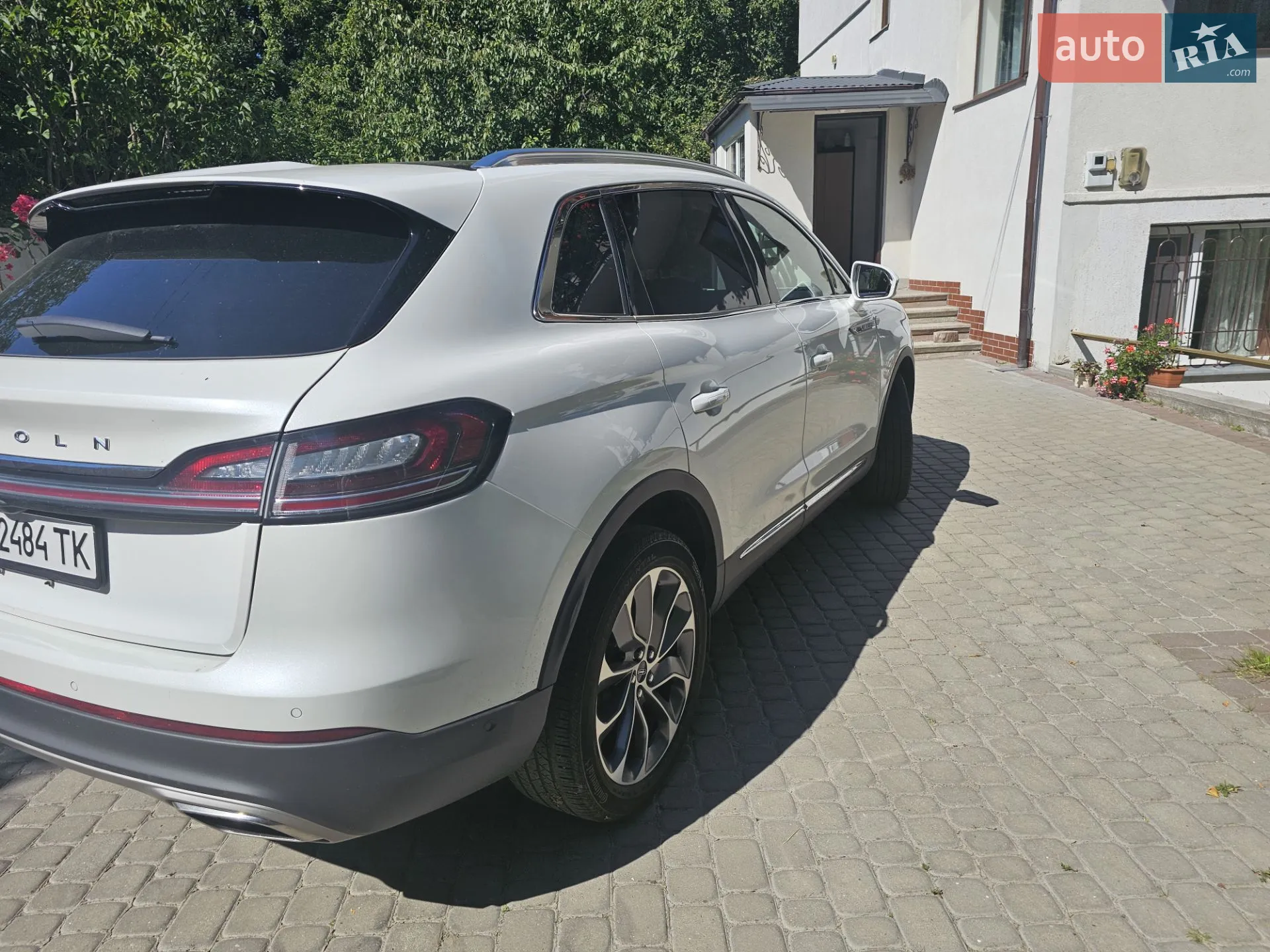 2022 Lincoln Nautilus - мініатюра 9