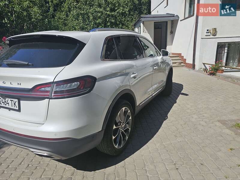 Внедорожник / Кроссовер Lincoln Nautilus 2022 в Львове фото 9 Внедорожник / Кроссовер Lincoln Nautilus 2022 в Львове