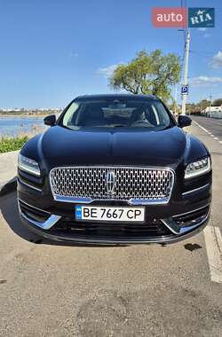 Позашляховик / Кросовер Lincoln Nautilus 2020 в 