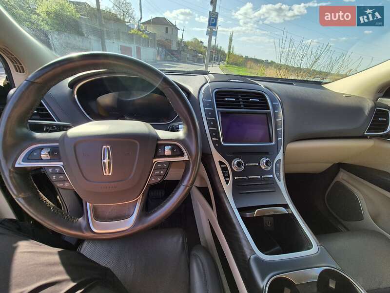 Внедорожник / Кроссовер Lincoln Nautilus 2020 в Николаеве