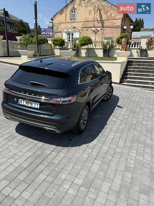 Позашляховик / Кросовер Lincoln Nautilus 2021 в Снятині