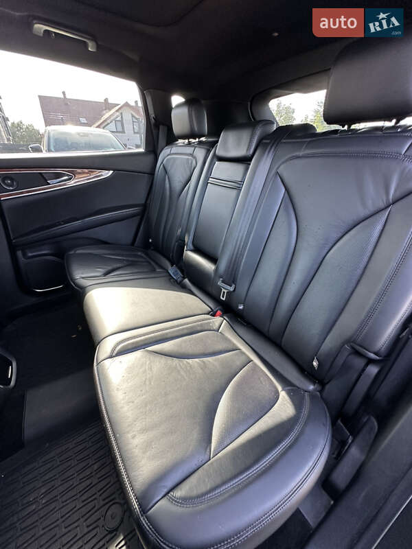 Позашляховик / Кросовер Lincoln Nautilus 2019 в Івано-Франківську