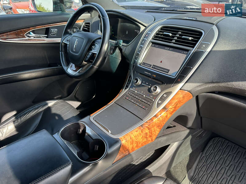 Позашляховик / Кросовер Lincoln Nautilus 2019 в Івано-Франківську
