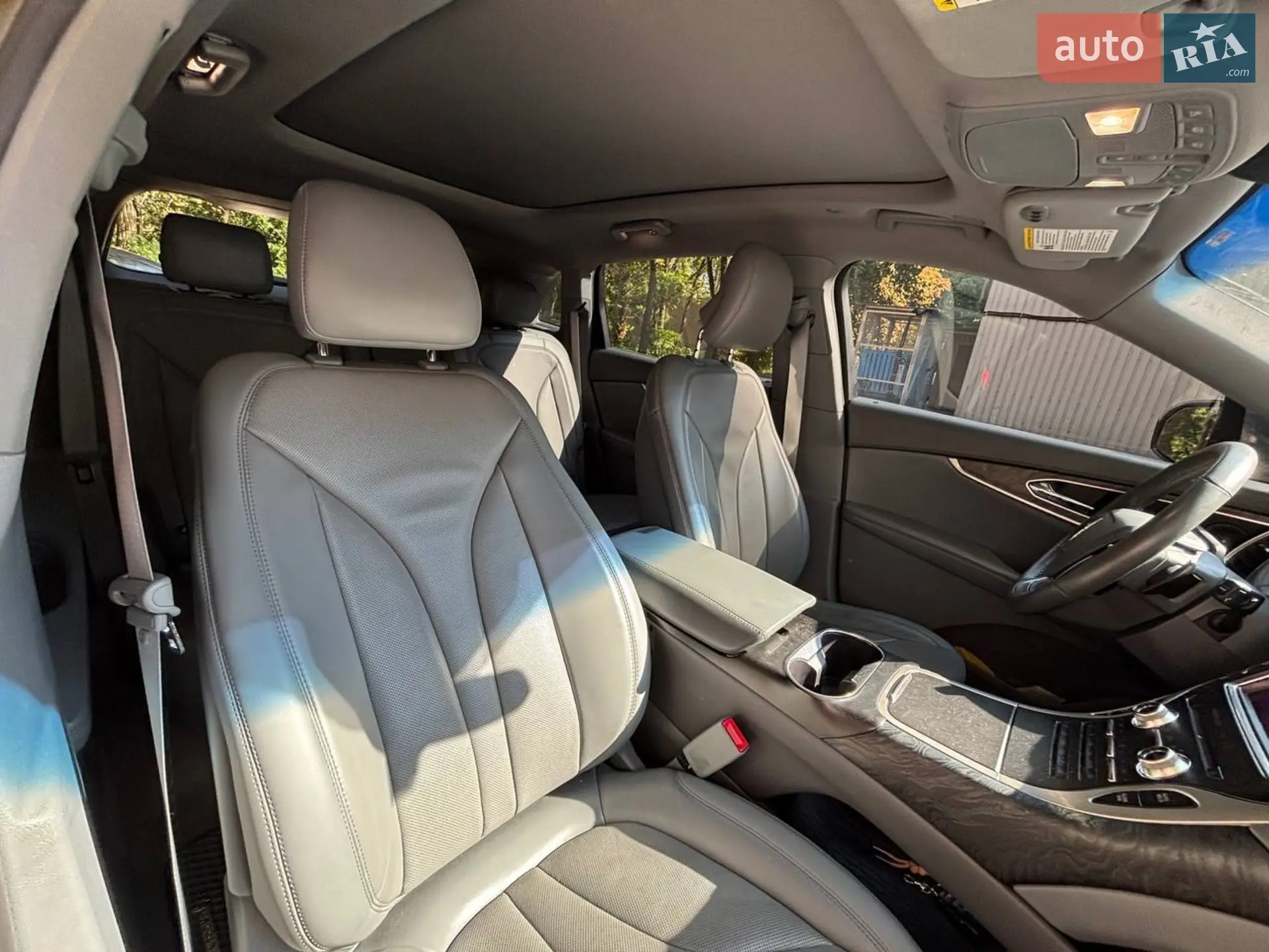 2019 Lincoln Nautilus - мініатюра 30