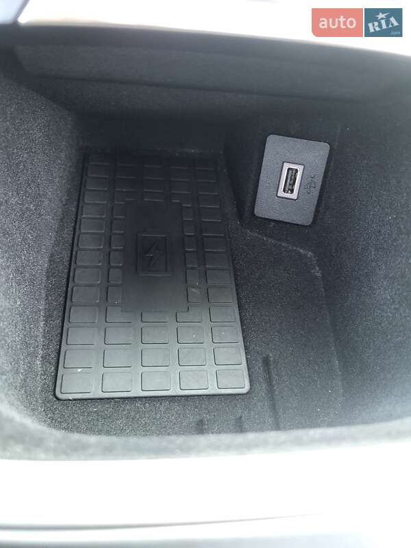 Внедорожник / Кроссовер Lincoln Nautilus 2019 в Киеве