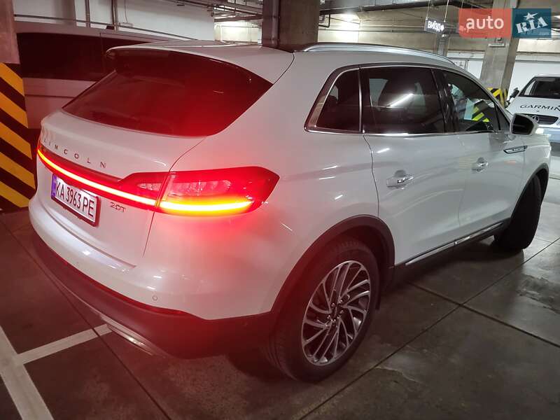 Внедорожник / Кроссовер Lincoln Nautilus 2019 в Киеве
