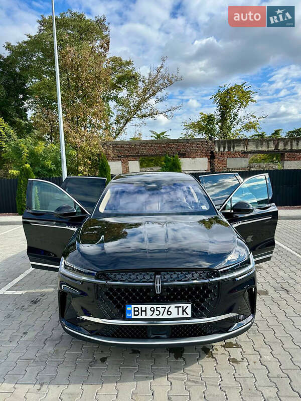 Позашляховик / Кросовер Lincoln Nautilus 2024 в Одесі