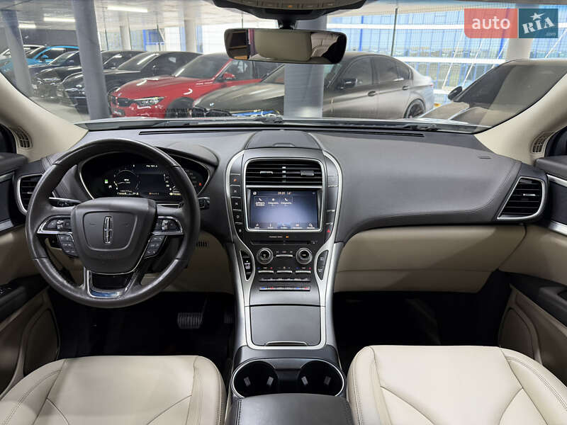 Внедорожник / Кроссовер Lincoln Nautilus 2019 в Одессе фото 26 Внедорожник / Кроссовер Lincoln Nautilus 2019 в Одессе
