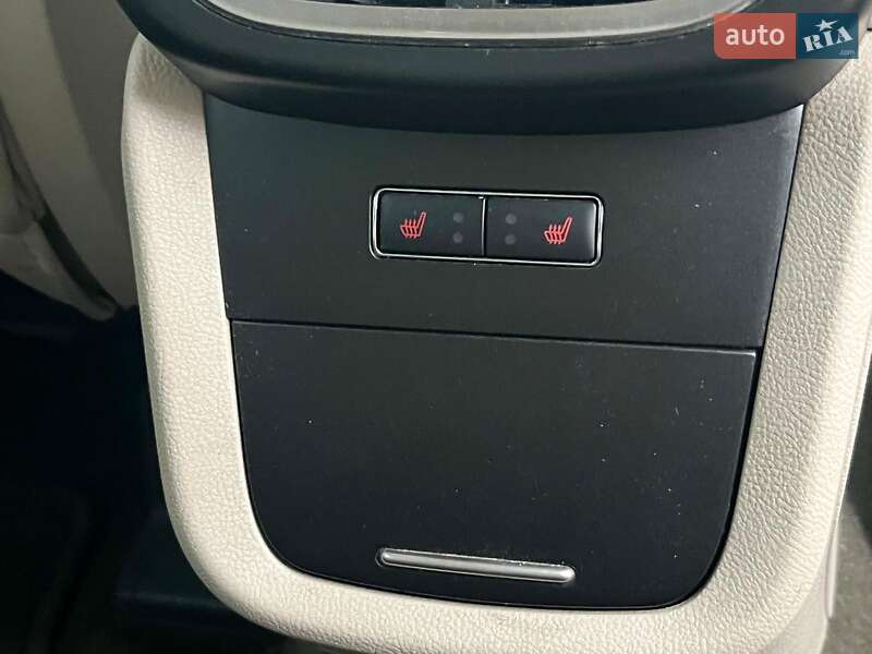 Внедорожник / Кроссовер Lincoln Nautilus 2020 в Киеве фото 25 Внедорожник / Кроссовер Lincoln Nautilus 2020 в Киеве