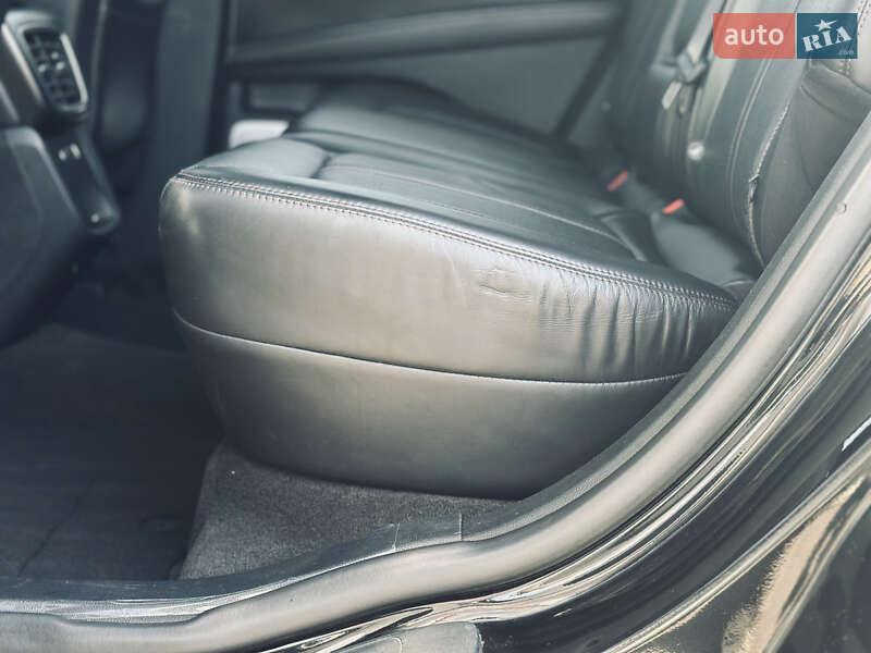 Внедорожник / Кроссовер Lincoln Nautilus 2020 в Кременчуге фото 15 Внедорожник / Кроссовер Lincoln Nautilus 2020 в Кременчуге