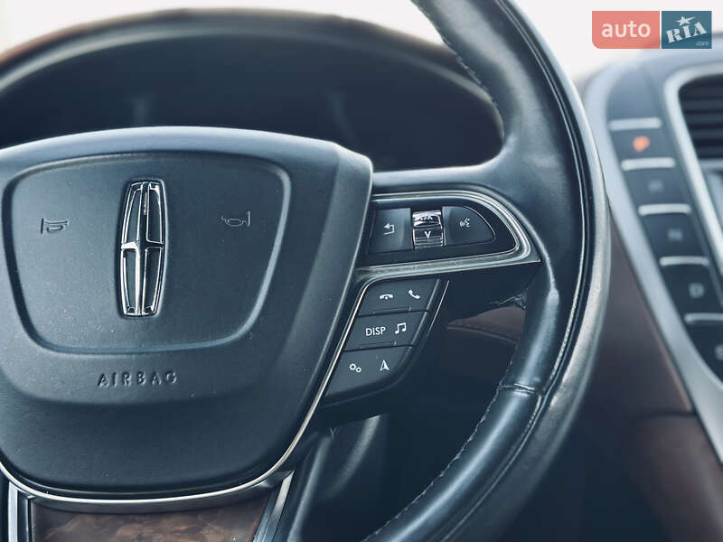 Внедорожник / Кроссовер Lincoln Nautilus 2020 в Кременчуге фото 37 Внедорожник / Кроссовер Lincoln Nautilus 2020 в Кременчуге
