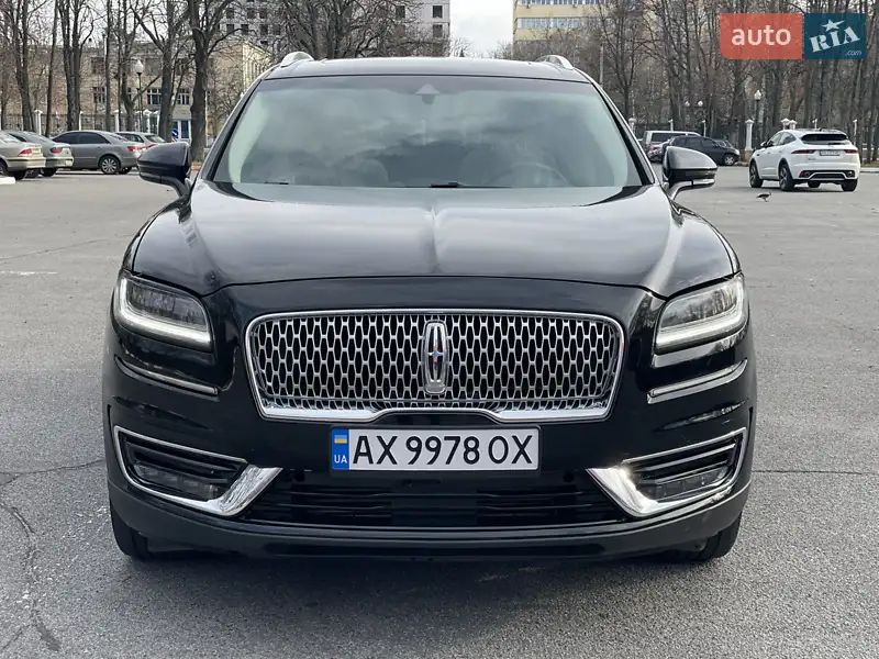 Lincoln Nautilus 2019