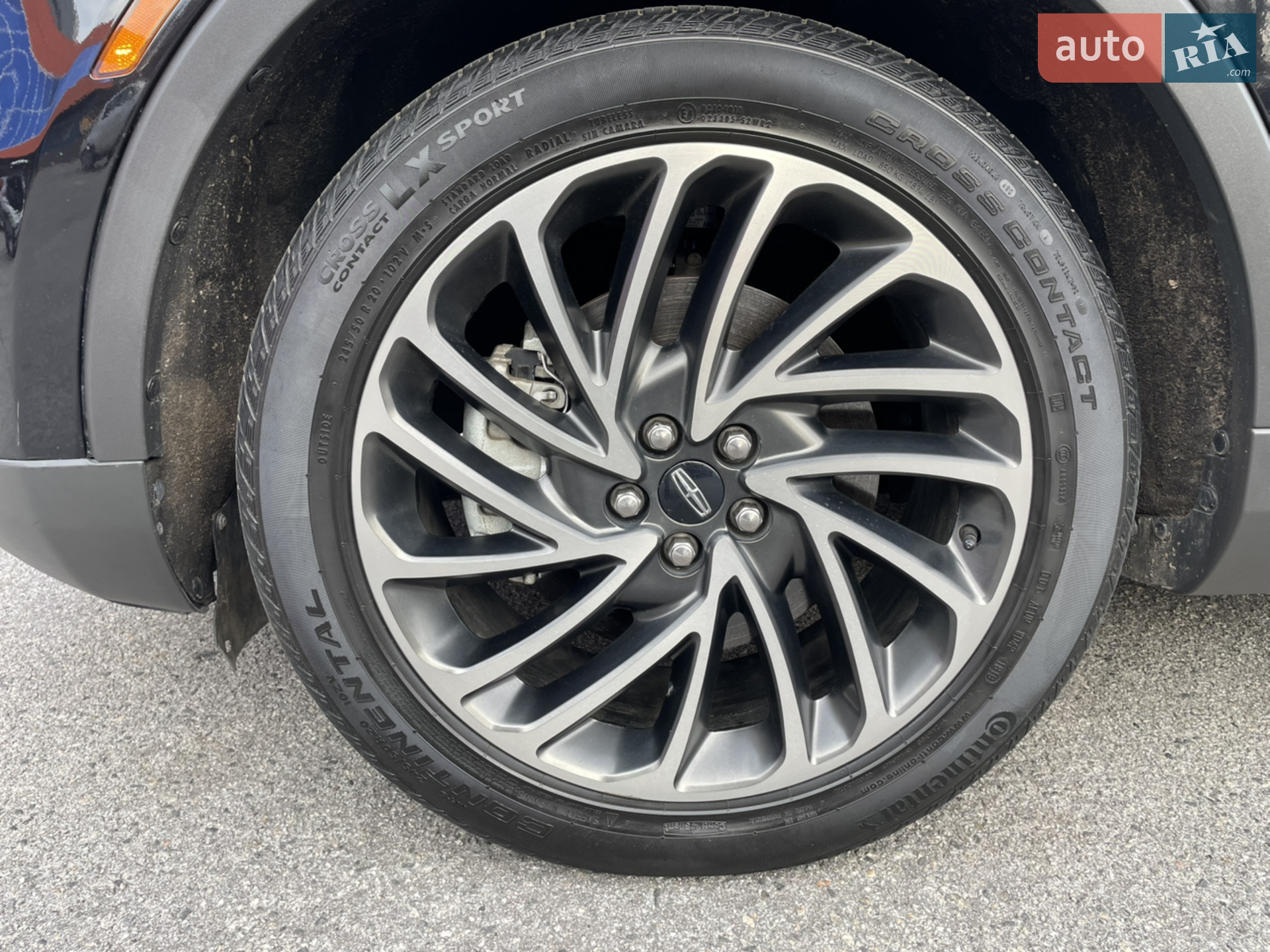 2019 Lincoln Nautilus - мініатюра 12
