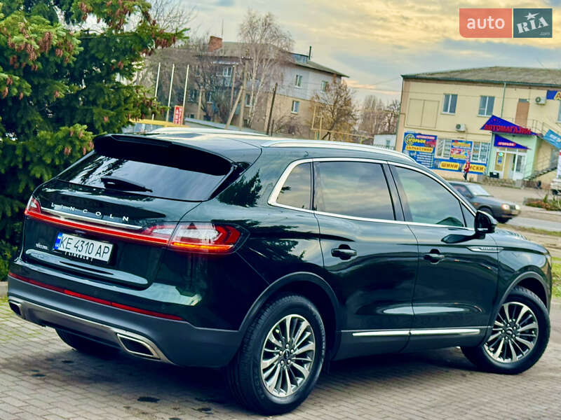 Позашляховик / Кросовер Lincoln Nautilus 2021 в Дніпрі
