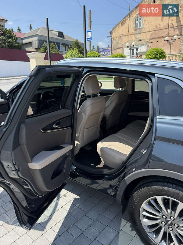 Внедорожник / Кроссовер Lincoln Nautilus 2021 в Ивано-Франковске