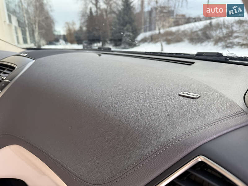 Позашляховик / Кросовер Lincoln Nautilus 2020 в Полтаві фото 31 Позашляховик / Кросовер Lincoln Nautilus 2020 в Полтаві