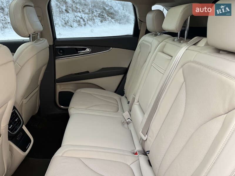 Позашляховик / Кросовер Lincoln Nautilus 2020 в Полтаві фото 35 Позашляховик / Кросовер Lincoln Nautilus 2020 в Полтаві