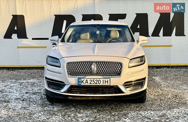 Lincoln Nautilus 2019