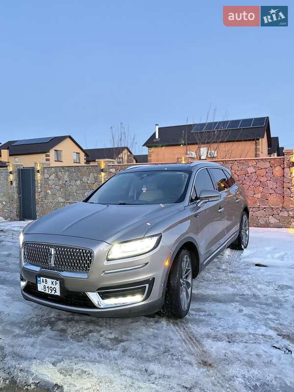 Внедорожник / Кроссовер Lincoln Nautilus 2020 в Виннице