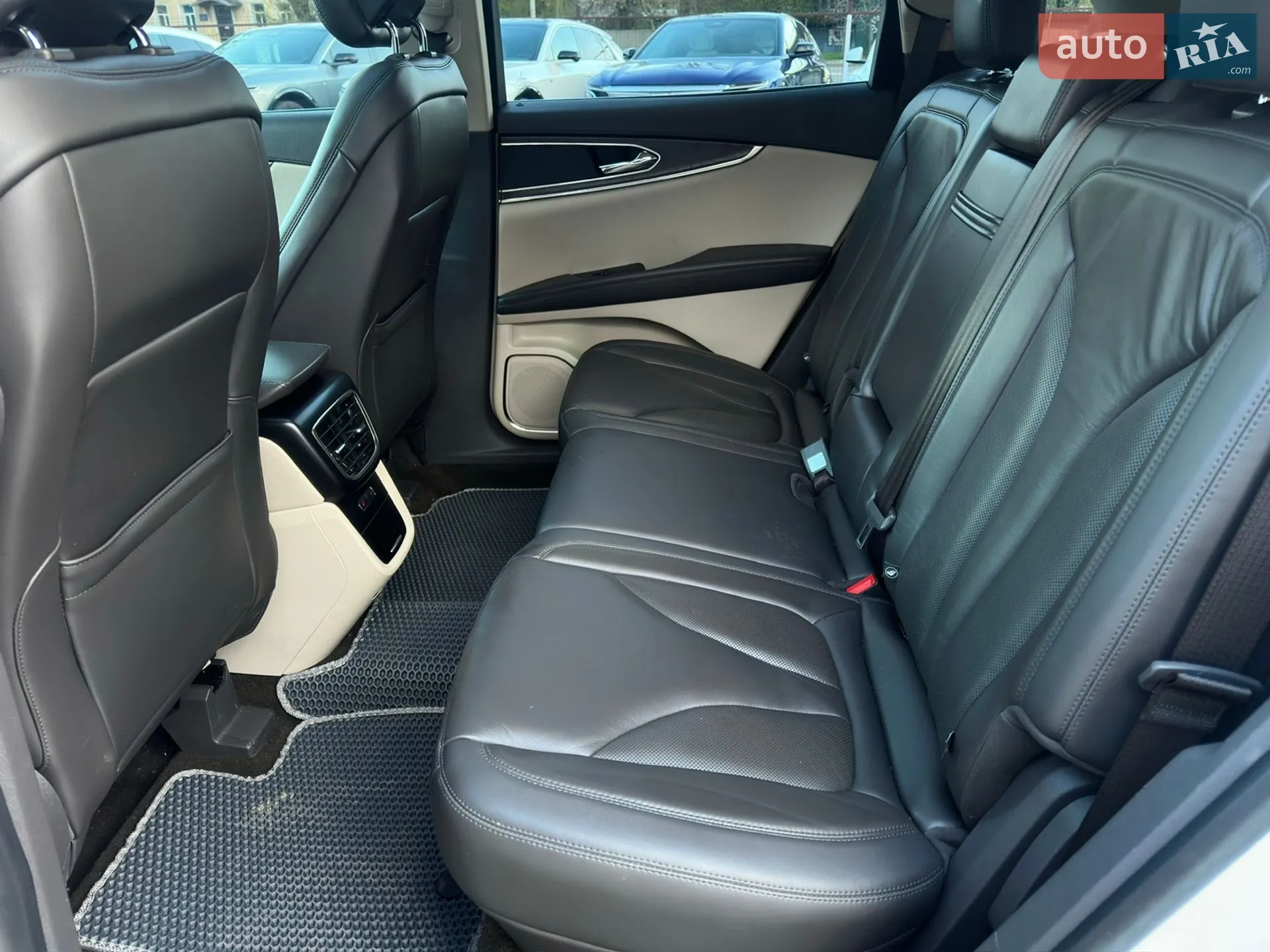2019 Lincoln Nautilus - мініатюра 29