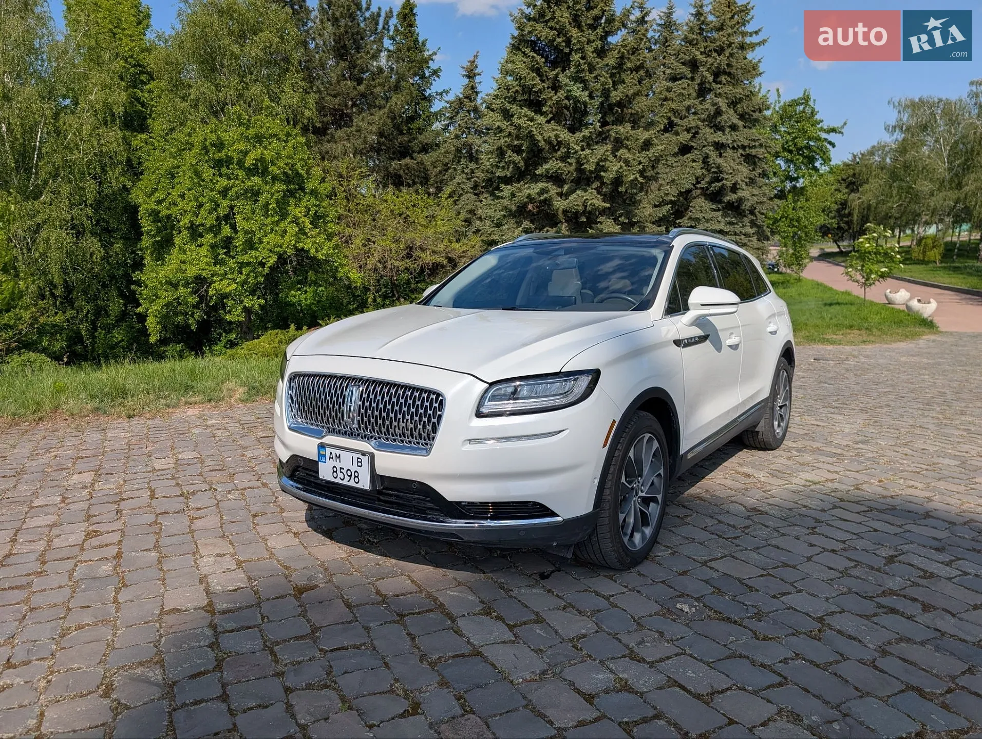 2022 Lincoln Nautilus - мініатюра 4