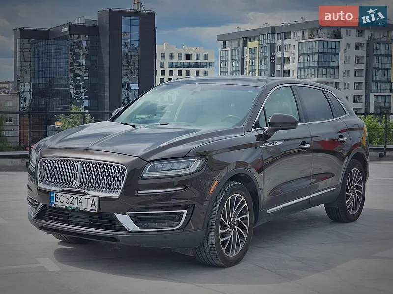 Lincoln Nautilus 2020 VIN 2LMPJ8K97LBL21851 фото оголошення 33 з 66