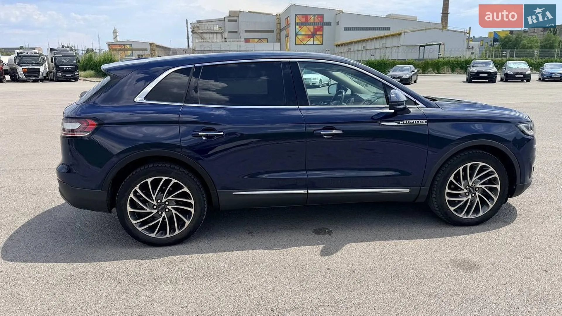 2018 Lincoln Nautilus - мініатюра 3