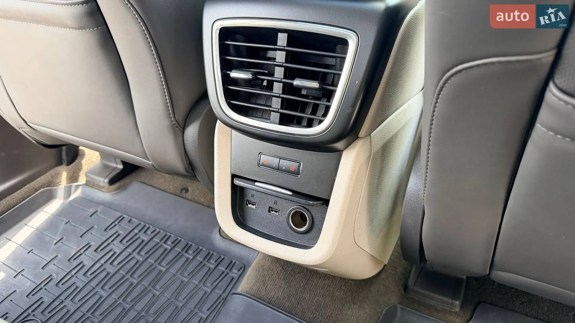 2018 Lincoln Nautilus - мініатюра 25