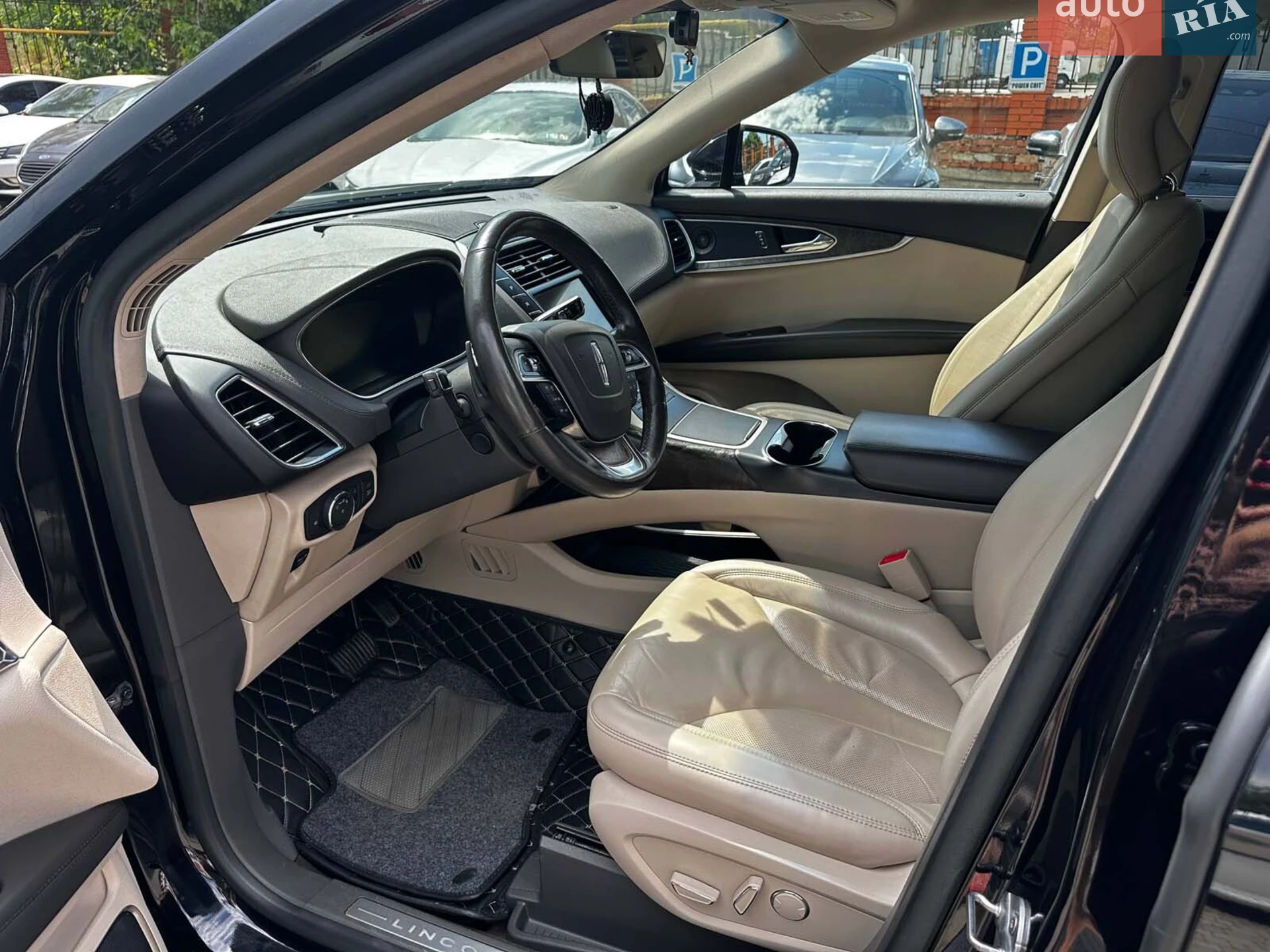 2018 Lincoln Nautilus - мініатюра 21