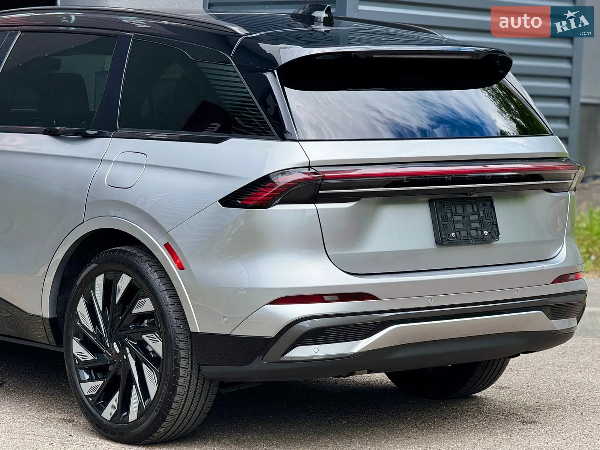 2024 Lincoln Nautilus - мініатюра 12