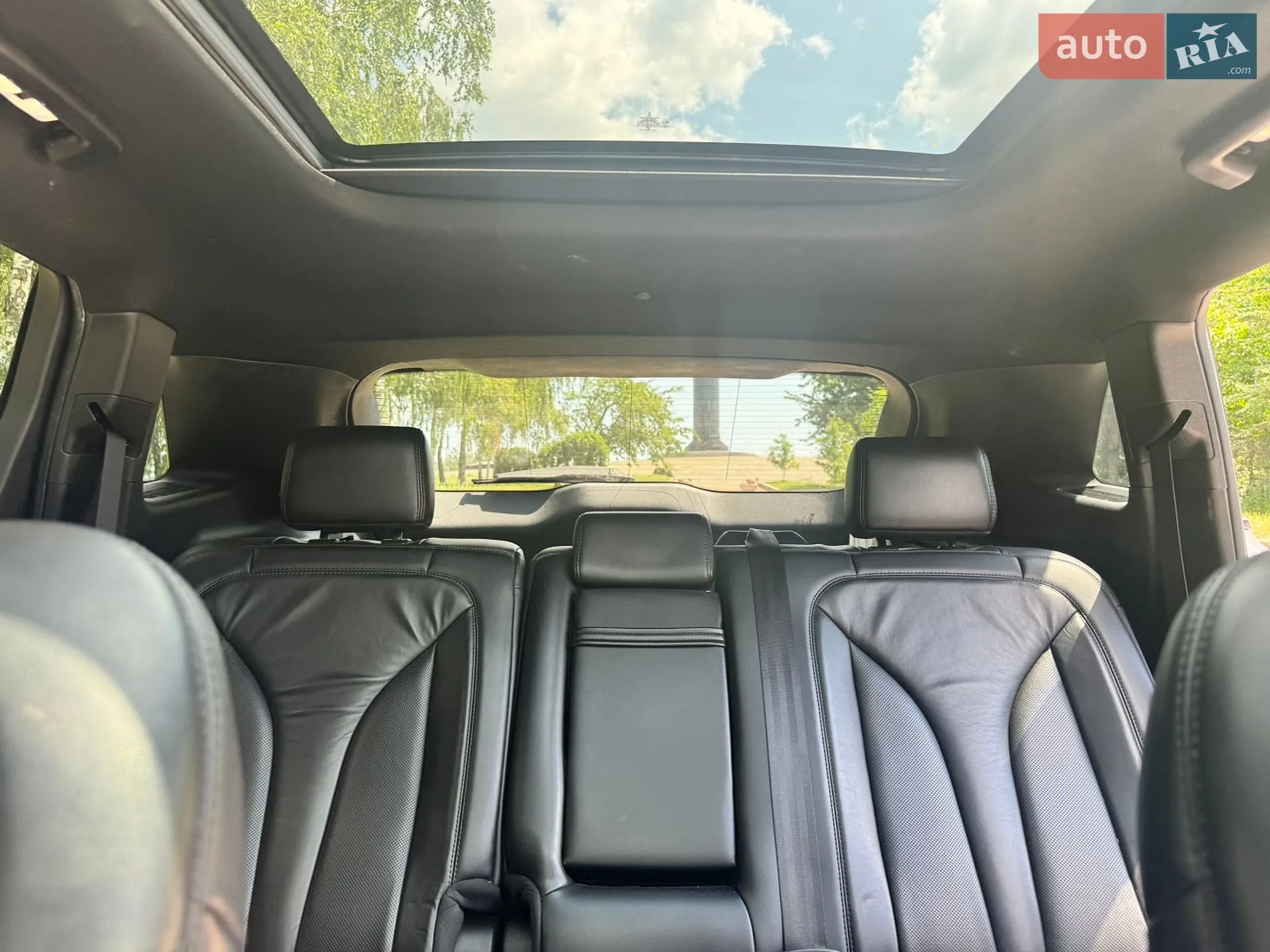 2019 Lincoln Nautilus - мініатюра 8
