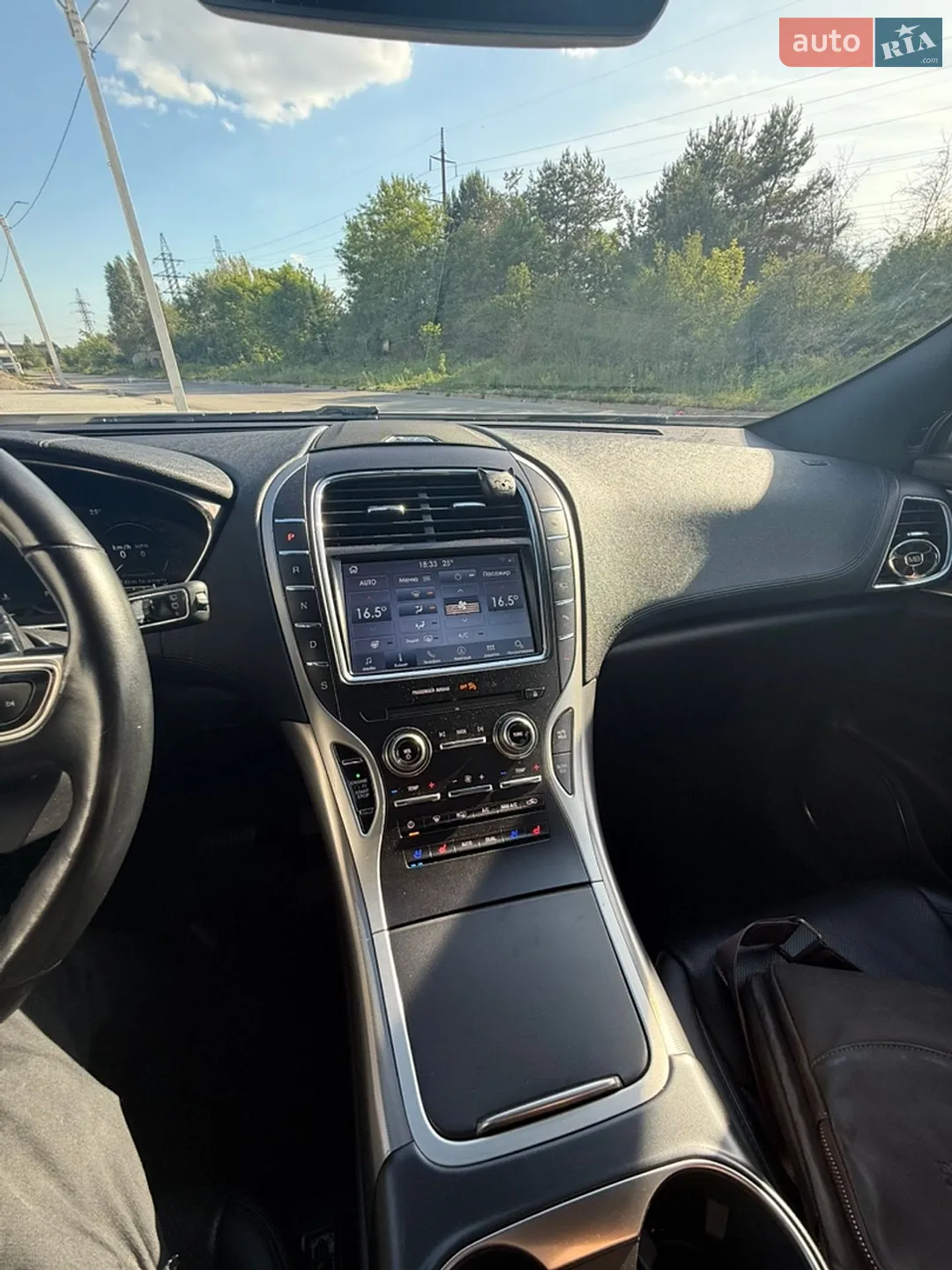 2019 Lincoln Nautilus - мініатюра 12