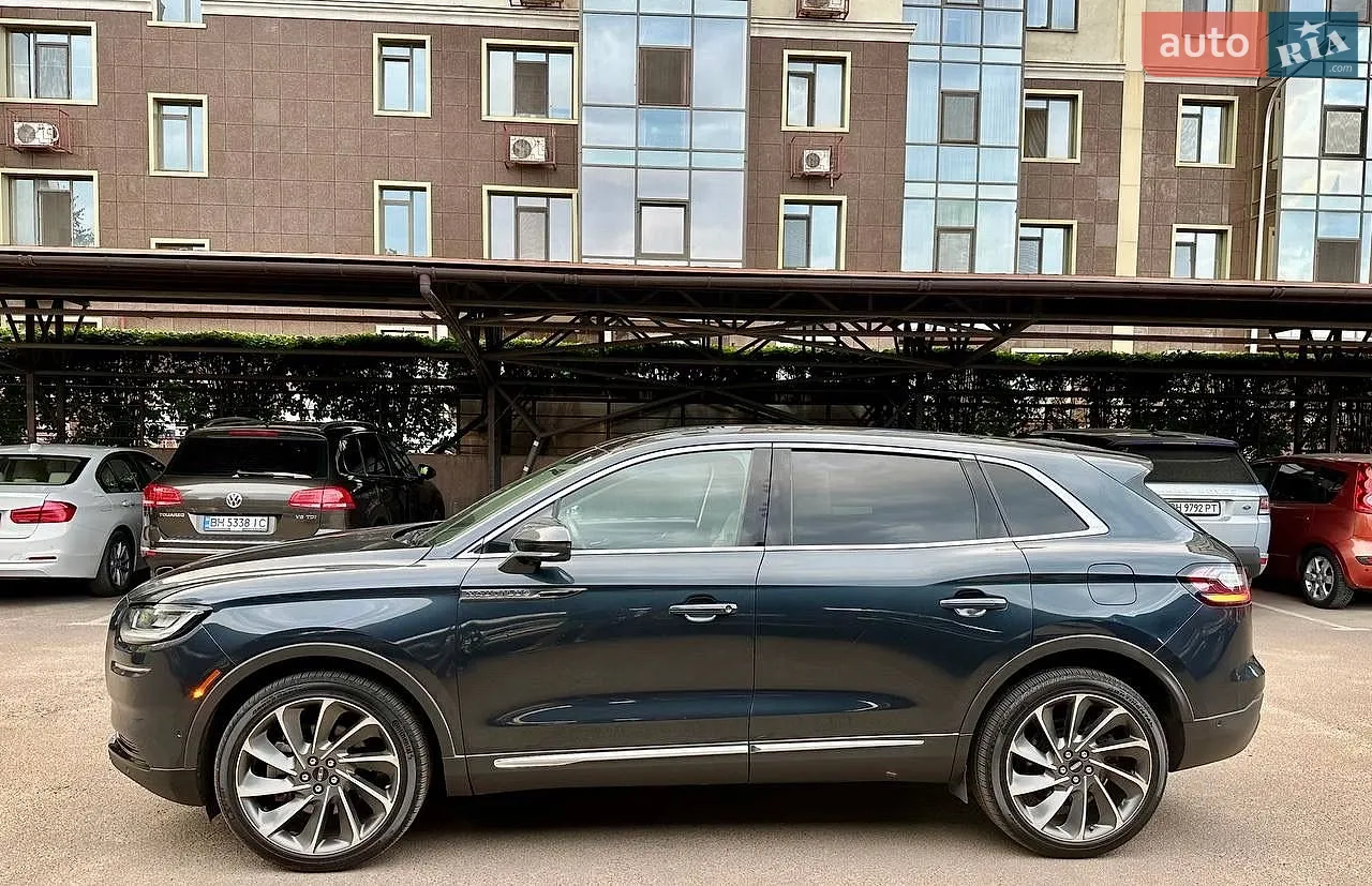 2021 Lincoln Nautilus - мініатюра 2