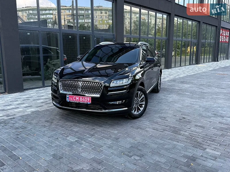 Lincoln Nautilus 2020