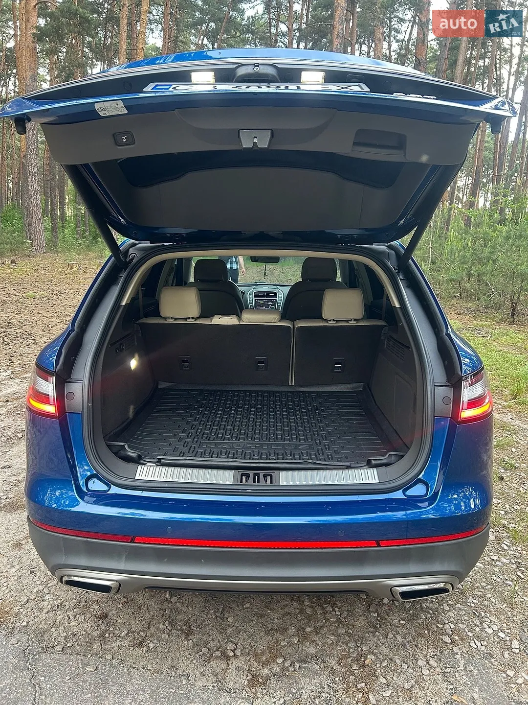 2020 Lincoln Nautilus - мініатюра 17