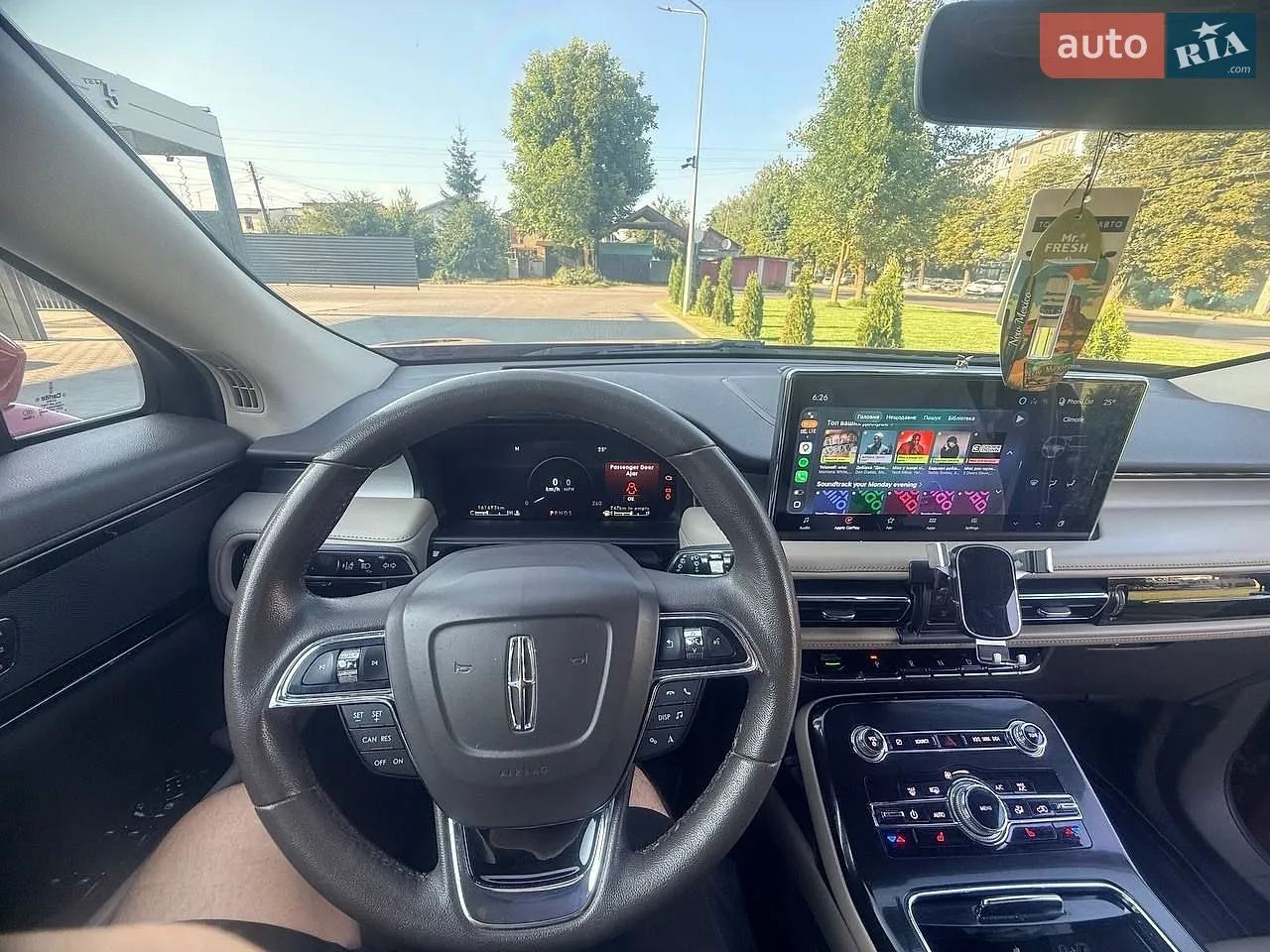 2021 Lincoln Nautilus - мініатюра 12