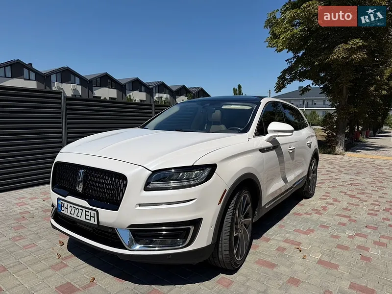 Lincoln Nautilus 2018