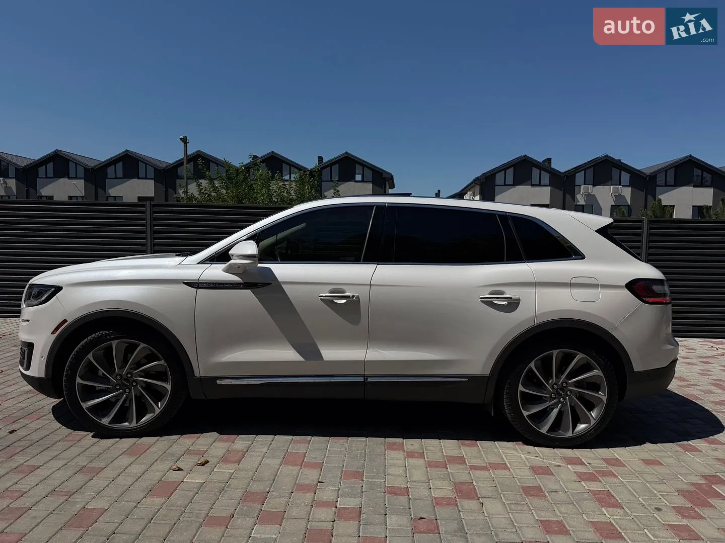 2018 Lincoln Nautilus - мініатюра 8