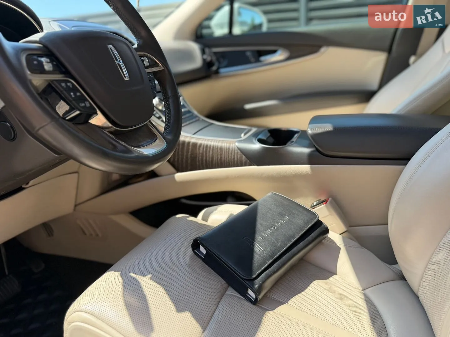2018 Lincoln Nautilus - мініатюра 23