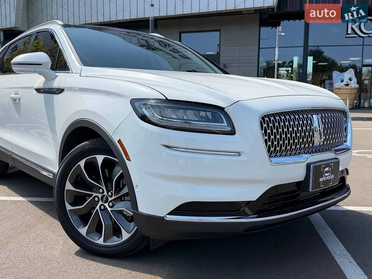 2021 Lincoln Nautilus - мініатюра 2