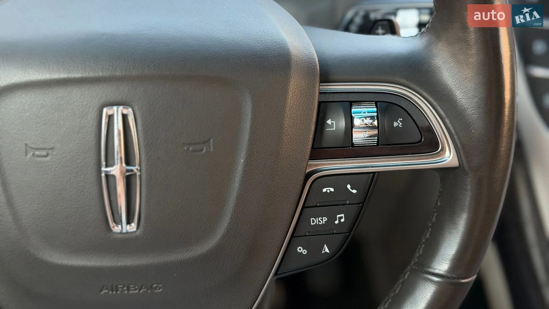 2018 Lincoln Nautilus - мініатюра 37