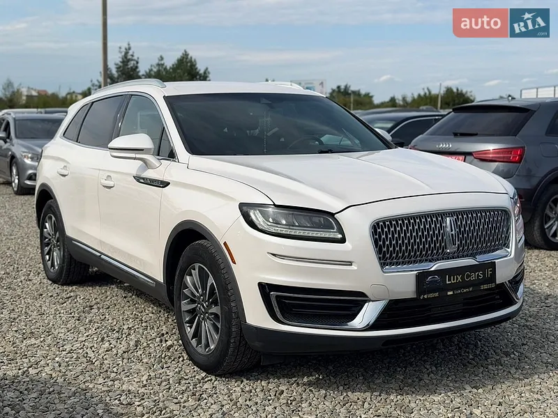 Lincoln Nautilus 2019
