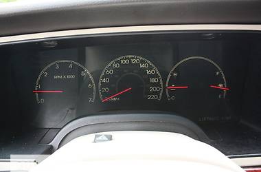 Внедорожник / Кроссовер Lincoln Navigator 2003 в 