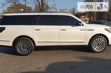Позашляховик / Кросовер Lincoln Navigator 2019 в 