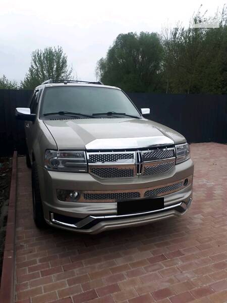 Внедорожник / Кроссовер Lincoln Navigator 2008 в 