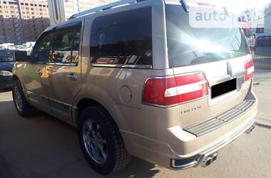 Внедорожник / Кроссовер Lincoln Navigator 2008 в 