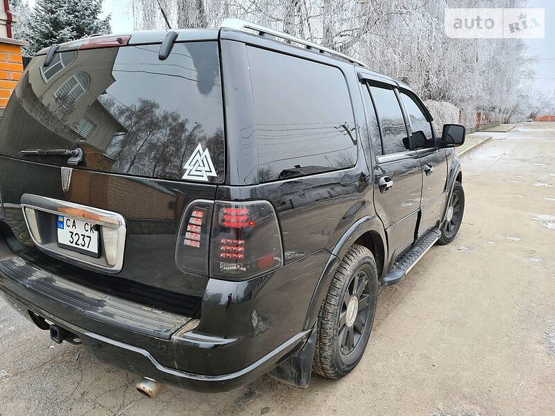 Позашляховик / Кросовер Lincoln Navigator 2003 в Умані фото 18 Позашляховик / Кросовер Lincoln Navigator 2003 в Умані