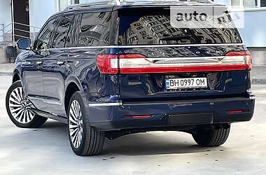 Позашляховик / Кросовер Lincoln Navigator 2019 в 