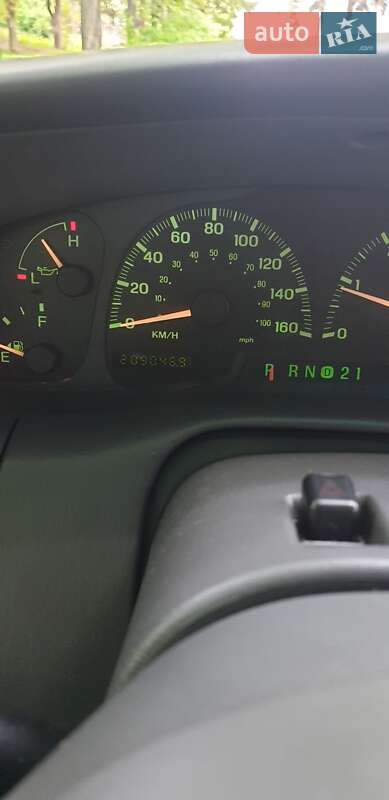 Внедорожник / Кроссовер Lincoln Navigator 2001 в Киеве
