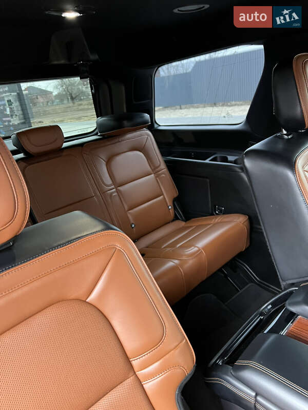 Внедорожник / Кроссовер Lincoln Navigator 2019 в Харькове фото 36 Внедорожник / Кроссовер Lincoln Navigator 2019 в Харькове